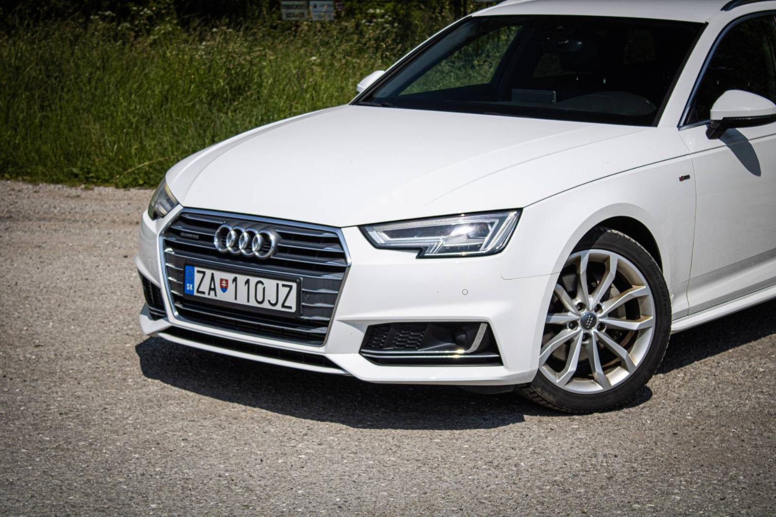 Audi A4 Avant 3.0 TDI V6 Quattro 3x Sline, Virtual cockpit, el. ťažné