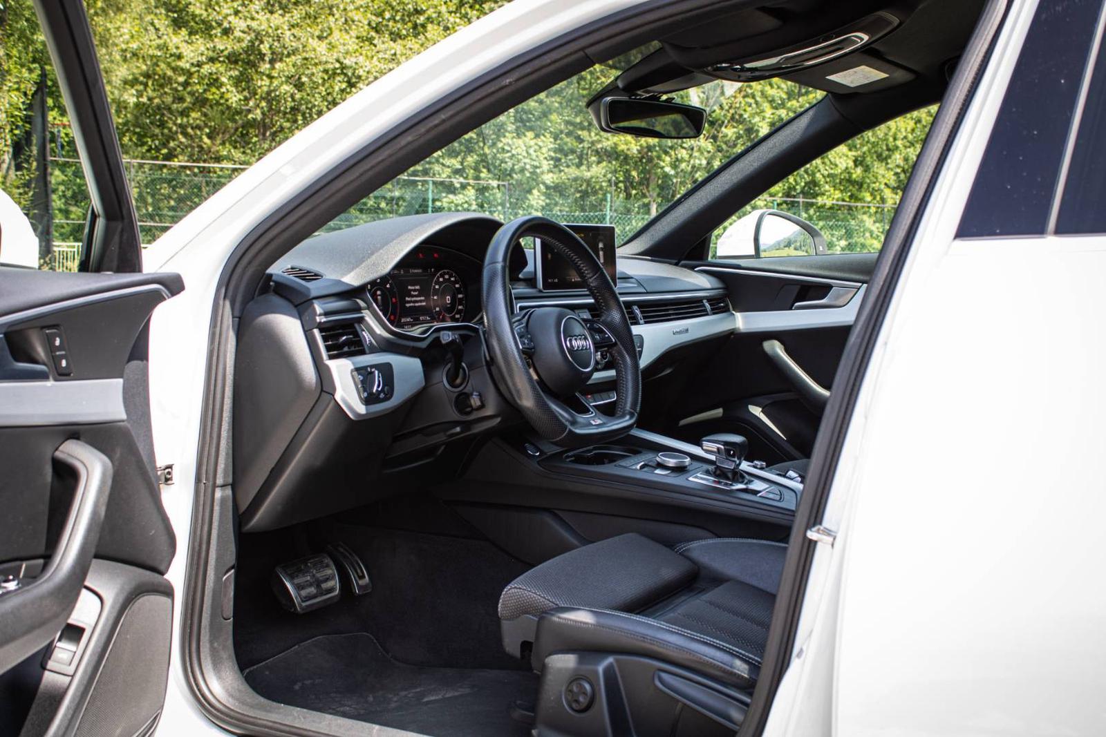 Audi A4 Avant 3.0 TDI V6 Quattro 3x Sline, Virtual cockpit, el. ťažné