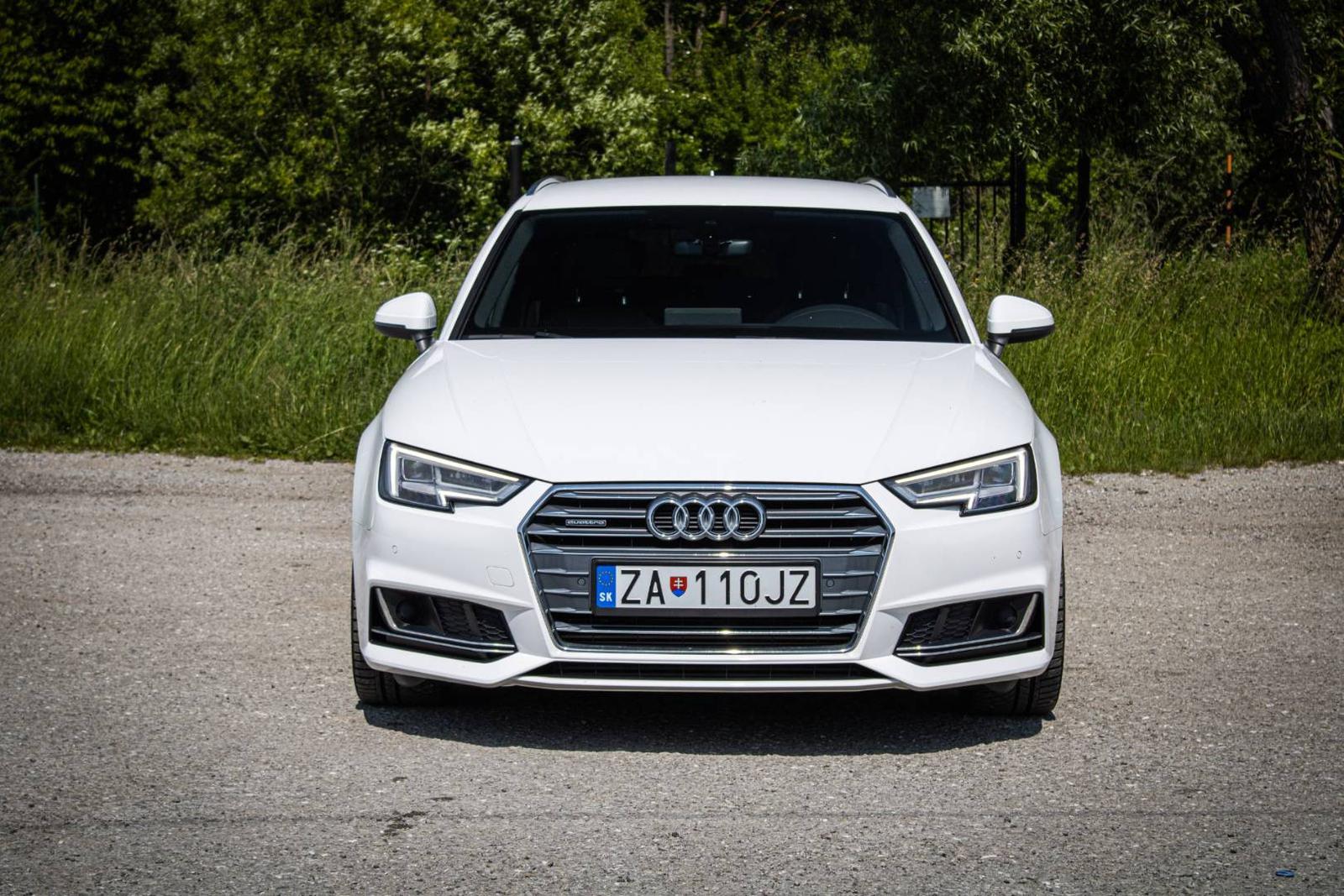 Audi A4 Avant 3.0 TDI V6 Quattro 3x Sline, Virtual cockpit, el. ťažné