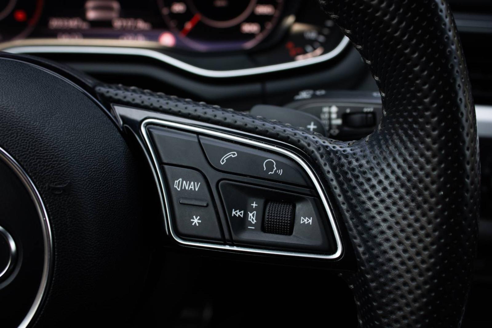 Audi A4 Avant 3.0 TDI V6 Quattro 3x Sline, Virtual cockpit, el. ťažné