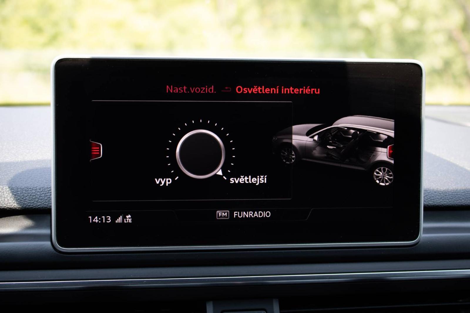 Audi A4 Avant 3.0 TDI V6 Quattro 3x Sline, Virtual cockpit, el. ťažné
