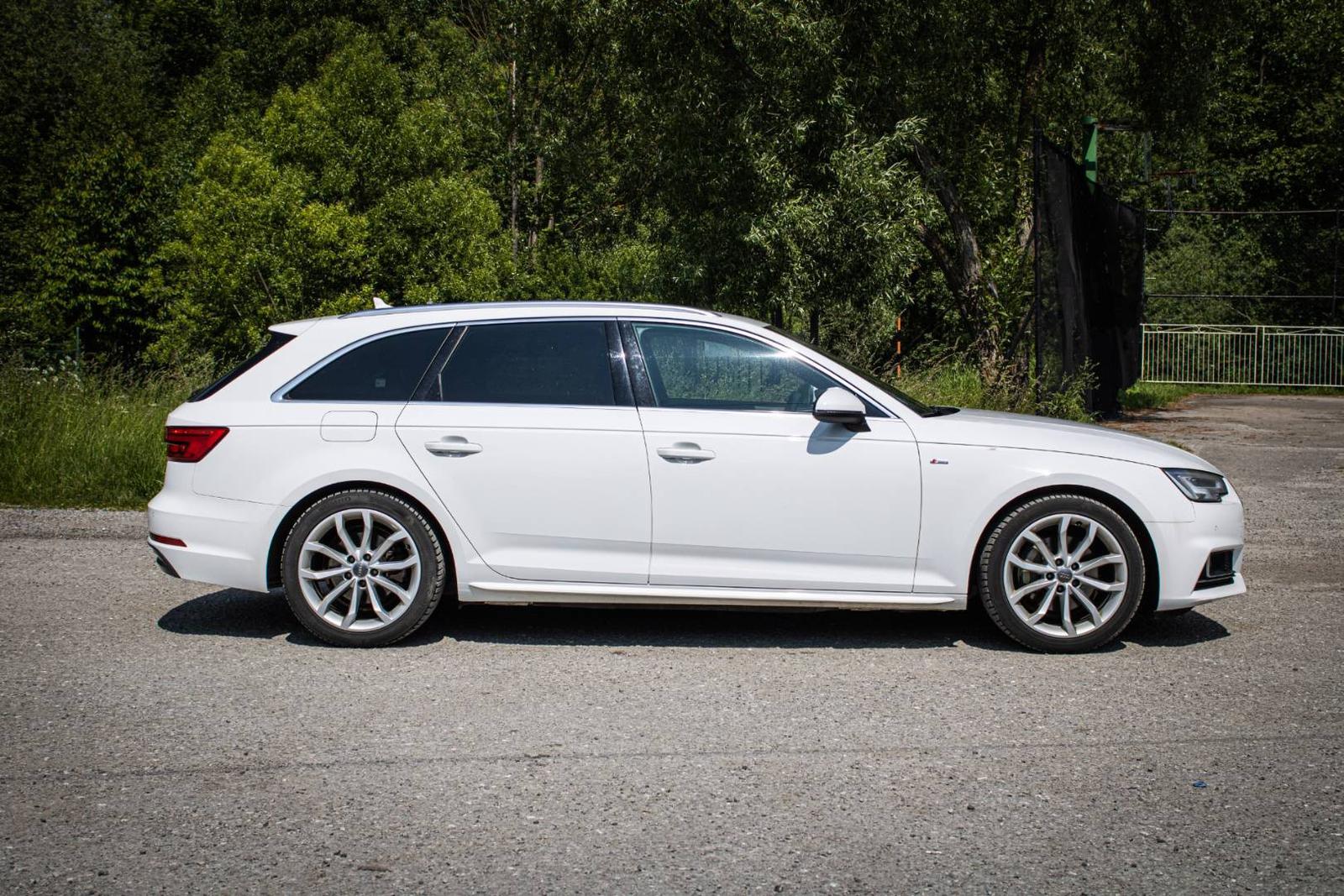 Audi A4 Avant 3.0 TDI V6 Quattro 3x Sline, Virtual cockpit, el. ťažné