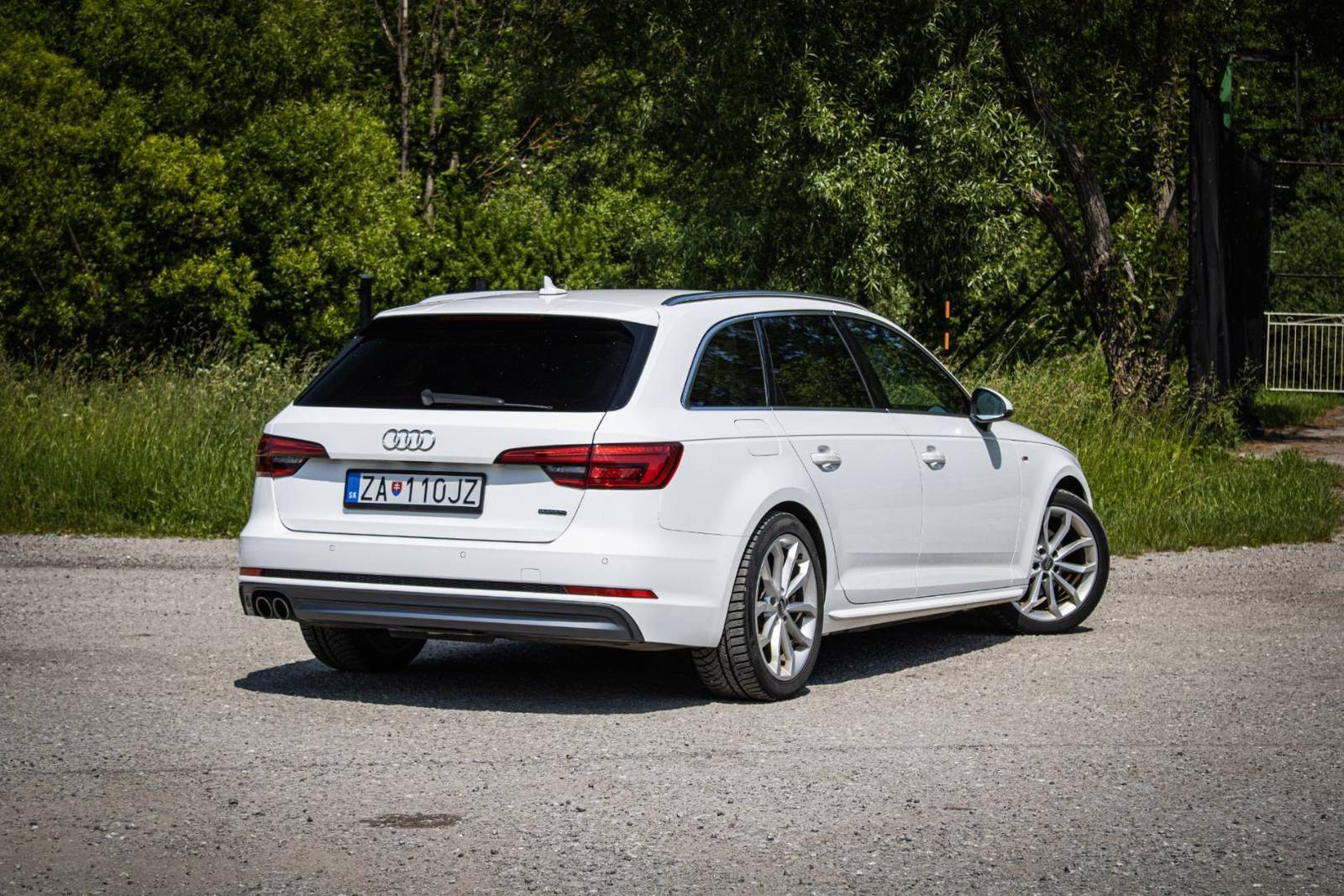 Audi A4 Avant 3.0 TDI V6 Quattro 3x Sline, Virtual cockpit, el. ťažné