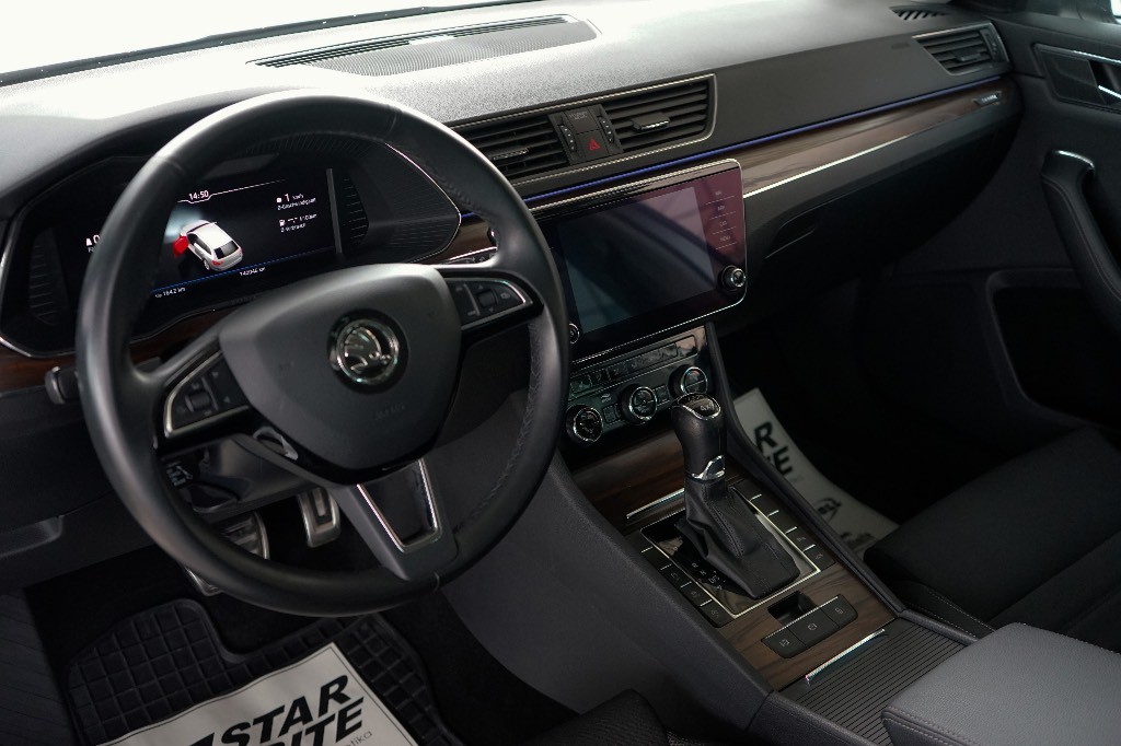 Škoda Superb Combi 2.0 TDI SCR Scout 4x4 DSG