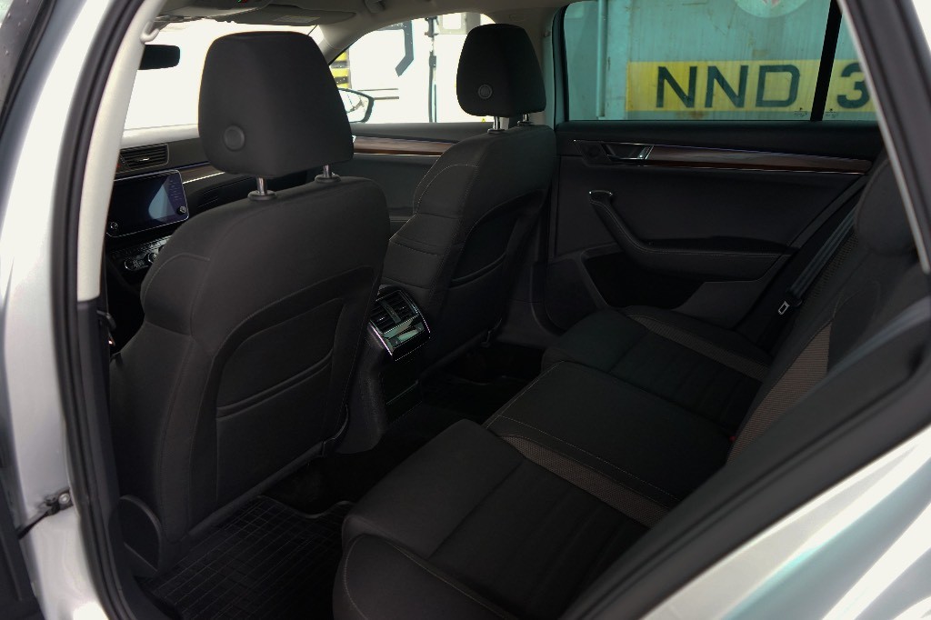 Škoda Superb Combi 2.0 TDI SCR Scout 4x4 DSG