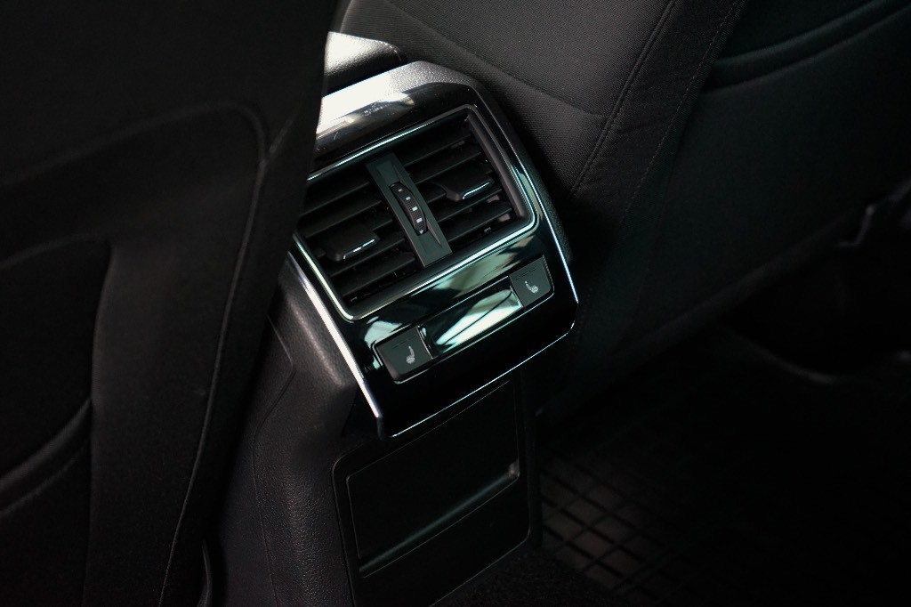 Škoda Superb Combi 2.0 TDI SCR Scout 4x4 DSG