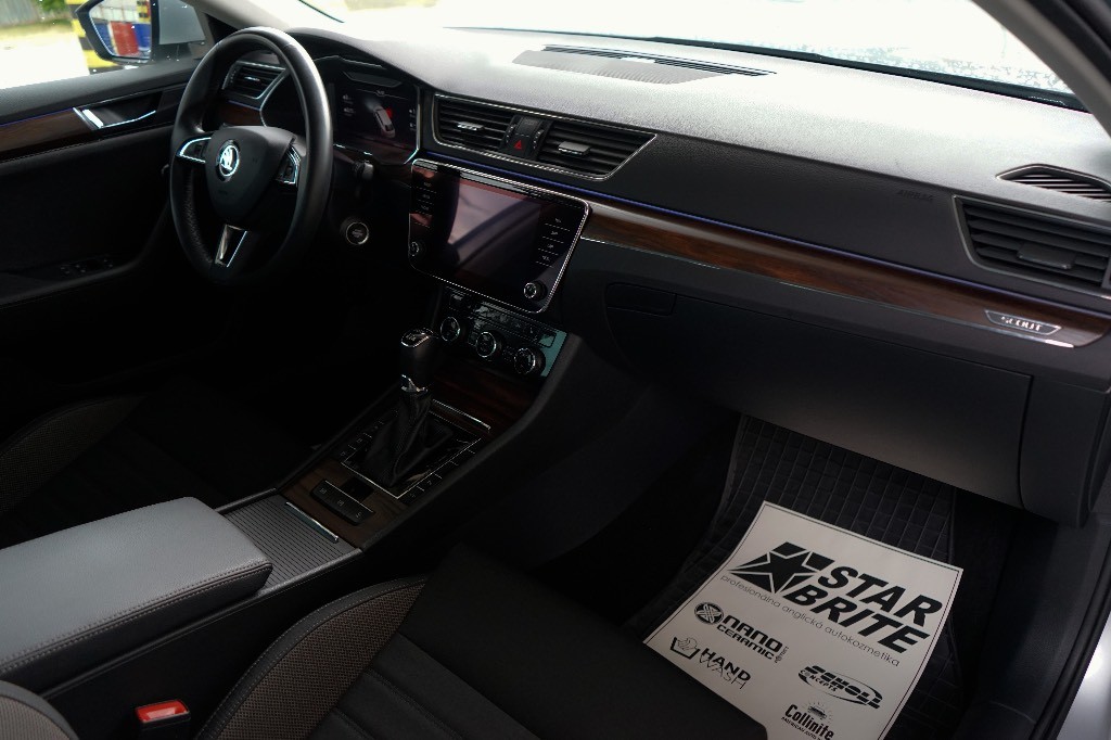 Škoda Superb Combi 2.0 TDI SCR Scout 4x4 DSG
