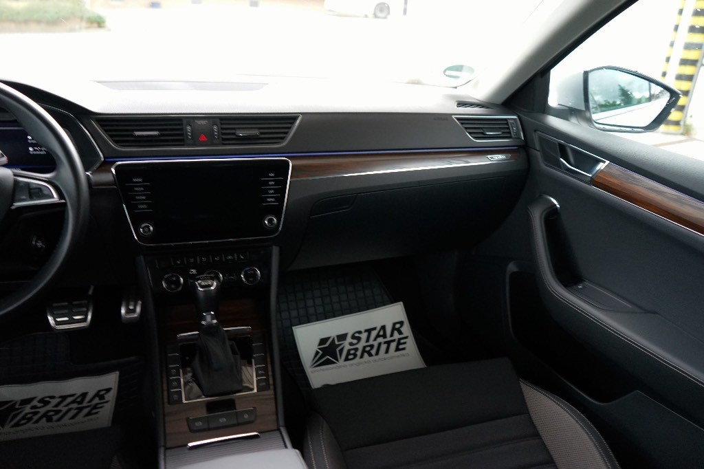 Škoda Superb Combi 2.0 TDI SCR Scout 4x4 DSG