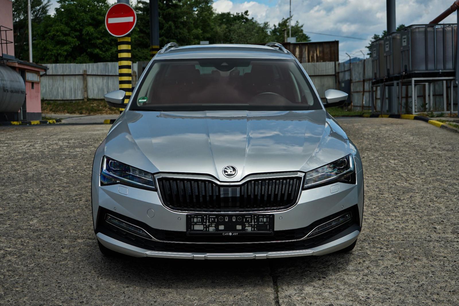 Škoda Superb Combi 2.0 TDI SCR Scout 4x4 DSG
