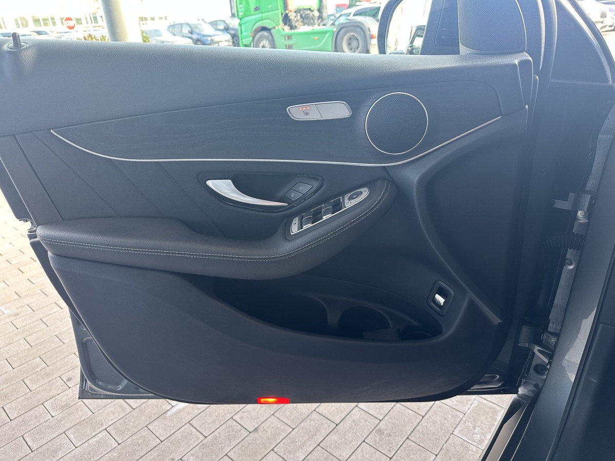 GLC 300 de 4MATIC kupé
