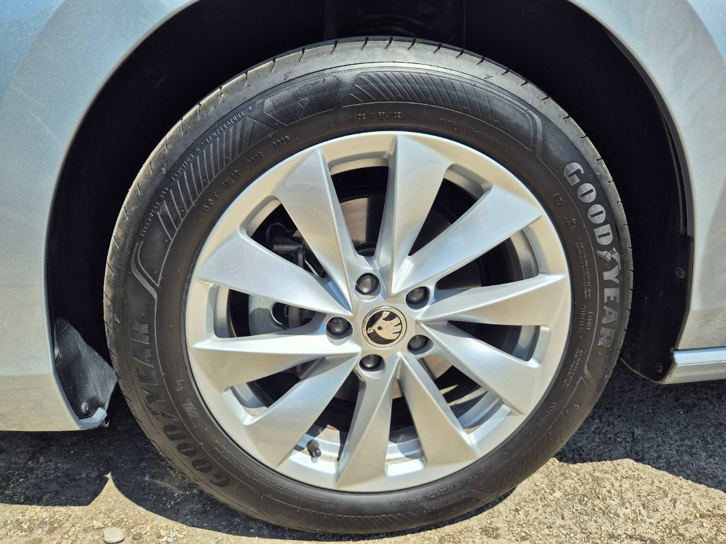 Škoda Superb Combi 2.0 TDI SCR Style DSG