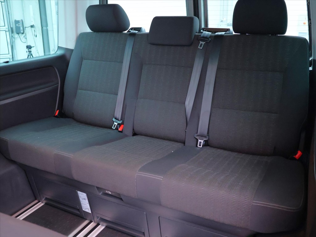 Volkswagen T6 Multivan 2.0 TDi DSG 4-Motion