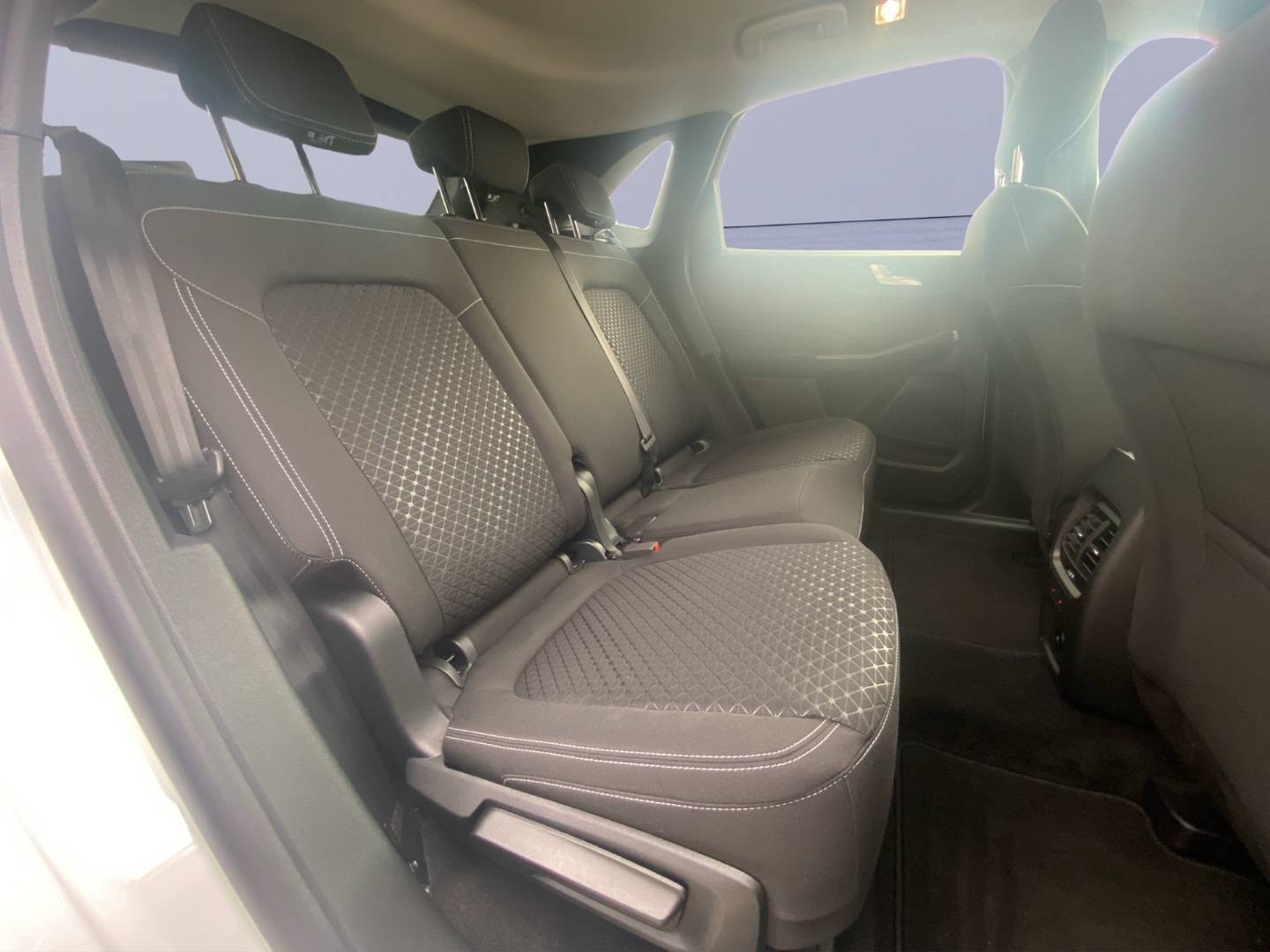 Ford Kuga 2.5 Duratec FHEV Titanium AWD 183k