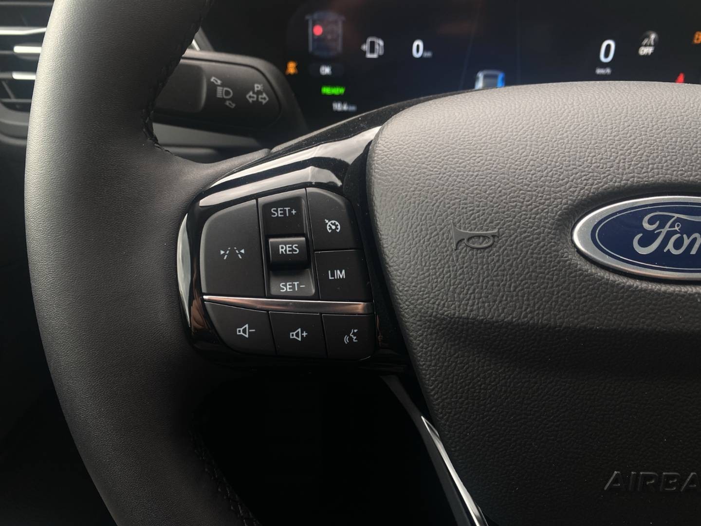 Ford Kuga 2.5 Duratec FHEV Titanium AWD 183k