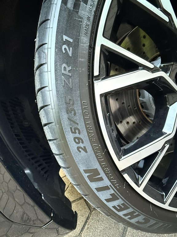 BMW X6 M SUV 441kw Automat