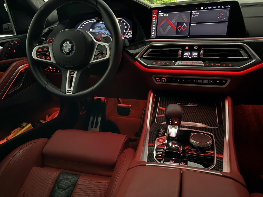 BMW X6 M SUV 441kw Automat