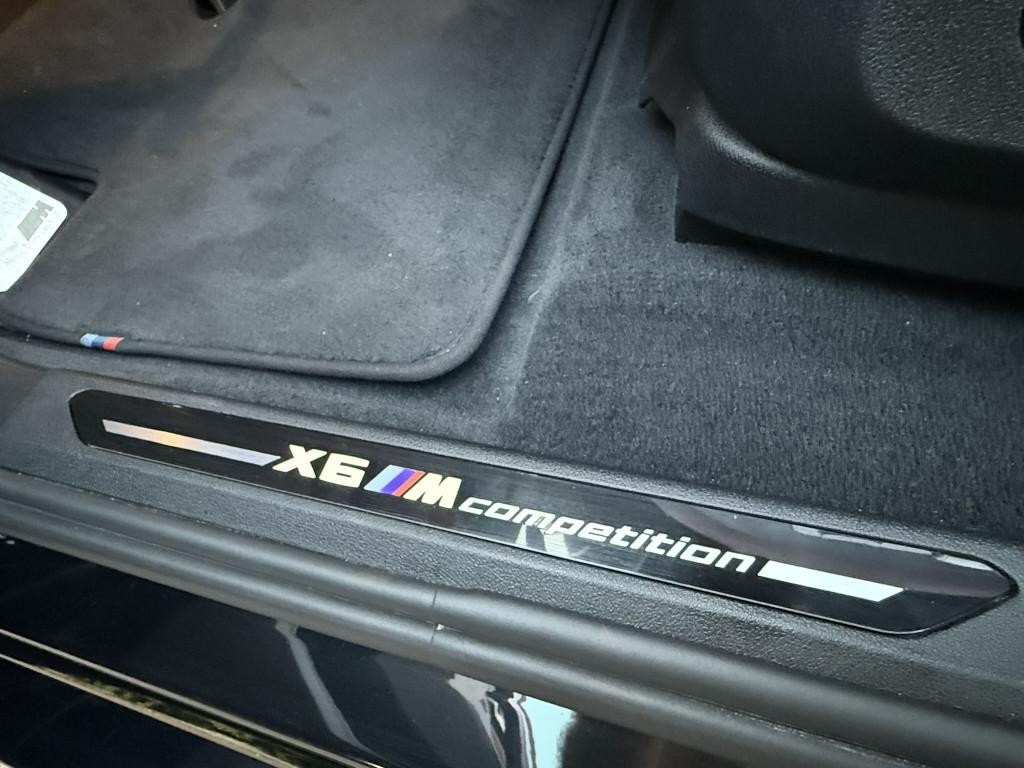 BMW X6 M SUV 441kw Automat
