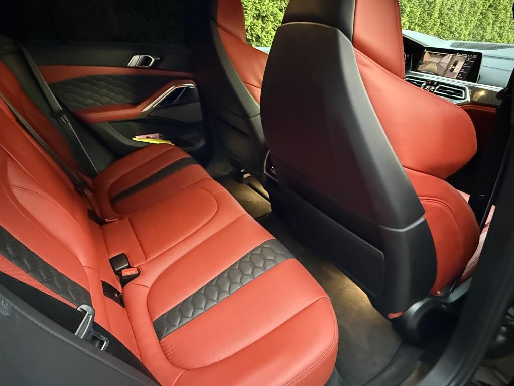 BMW X6 M SUV 441kw Automat