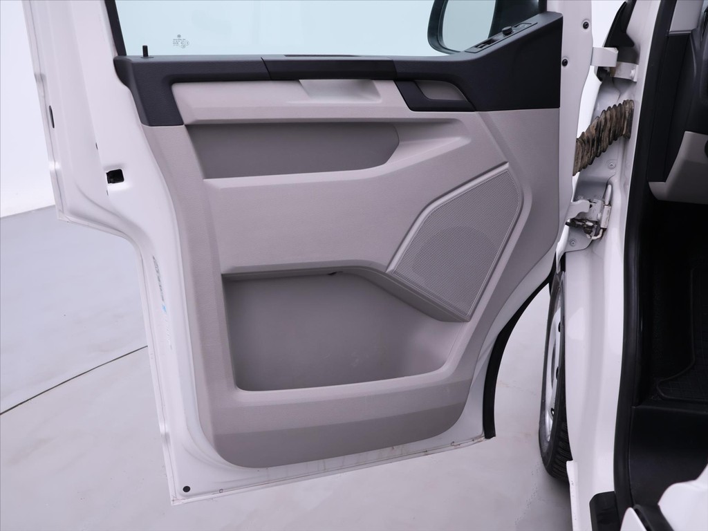 Volkswagen T6 Transporter 2.0 TDi 4M