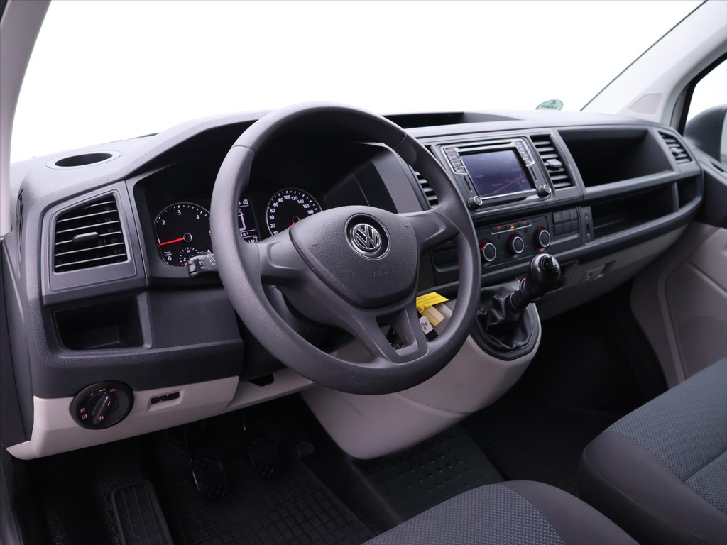 Volkswagen T6 Transporter 2.0 TDi 4M