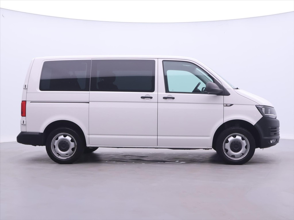 Volkswagen T6 Transporter 2.0 TDi 4M