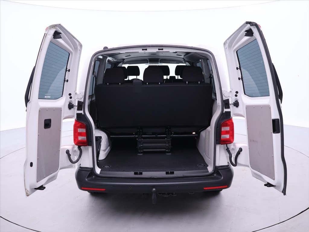 Volkswagen T6 Transporter 2.0 TDi 4M