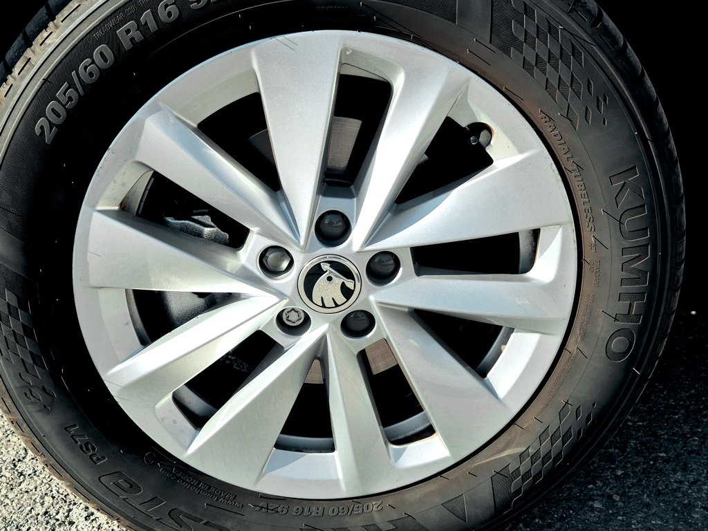 Škoda Kamiq 1.5 TSI Drive Plus DSG