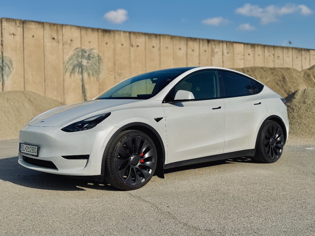 Tesla Model Y 75kWh Performance AWD