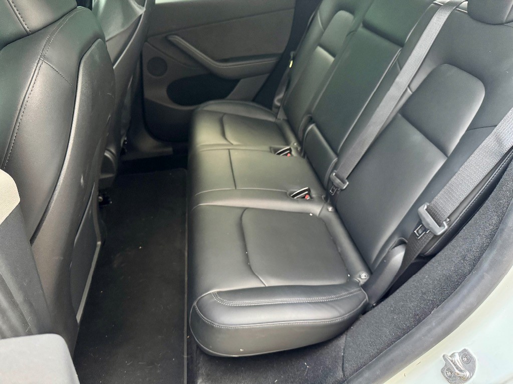 Tesla Model Y 75kWh Performance AWD