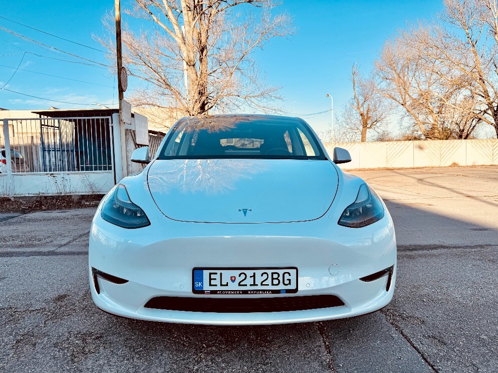 Tesla Model Y 75kWh Performance AWD