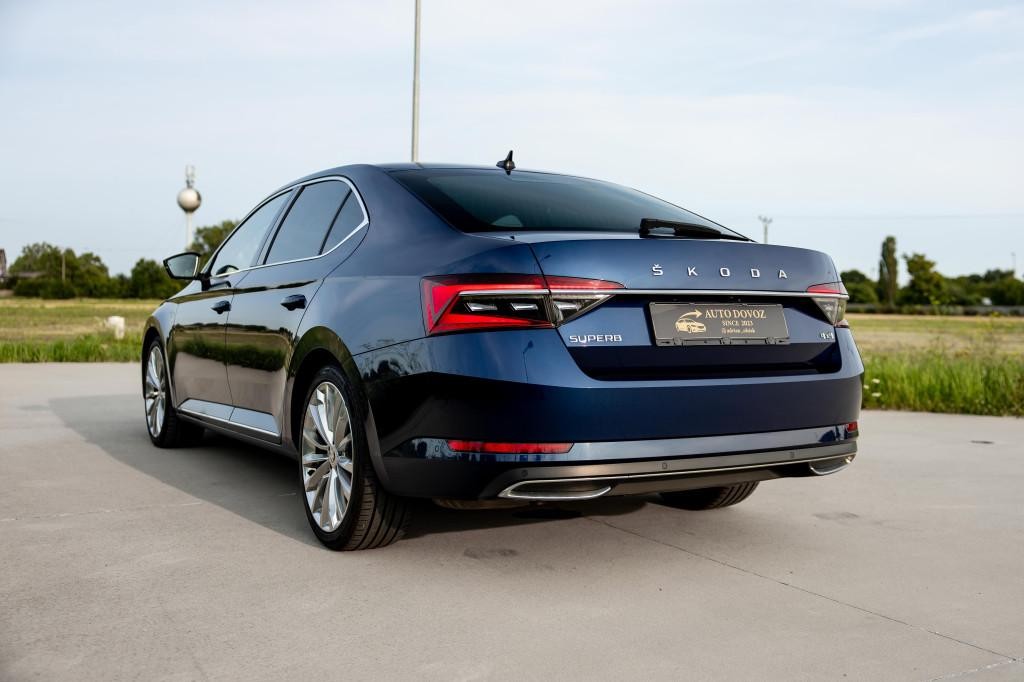 Škoda Superb 2.0 TDI SCR L&K 4x4 DSG sedan