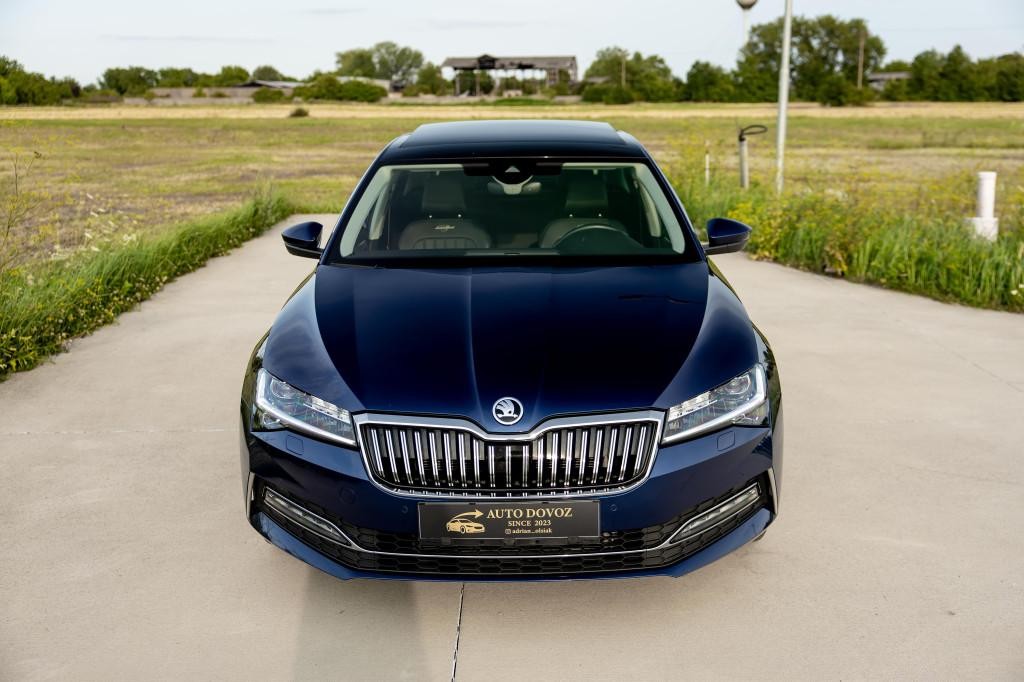 Škoda Superb 2.0 TDI SCR L&K 4x4 DSG sedan