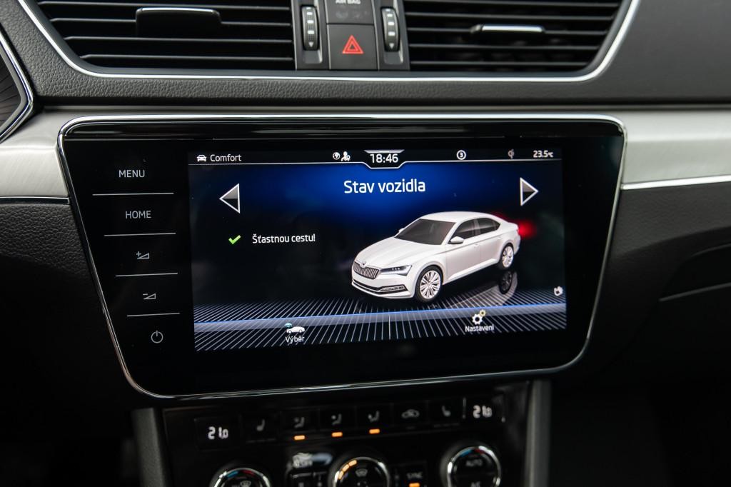 Škoda Superb 2.0 TDI SCR L&K 4x4 DSG sedan