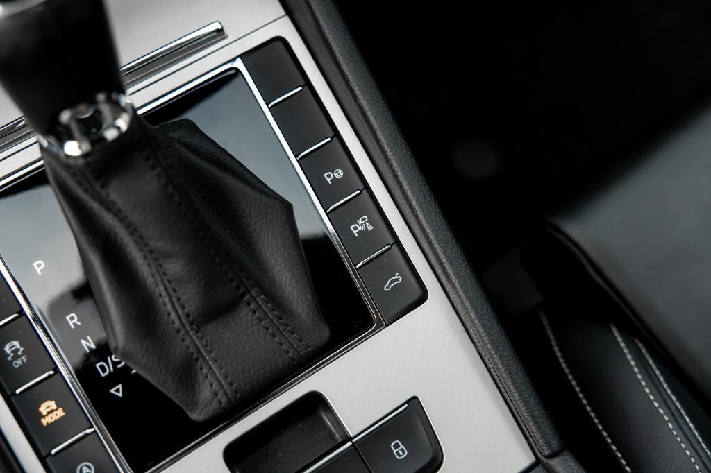 Škoda Superb 2.0 TDI SCR L&K 4x4 DSG sedan