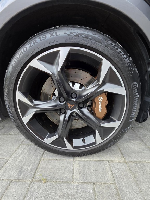 Cupra Formentor 2.0 TSI 451k 4Drive DSG Veloz