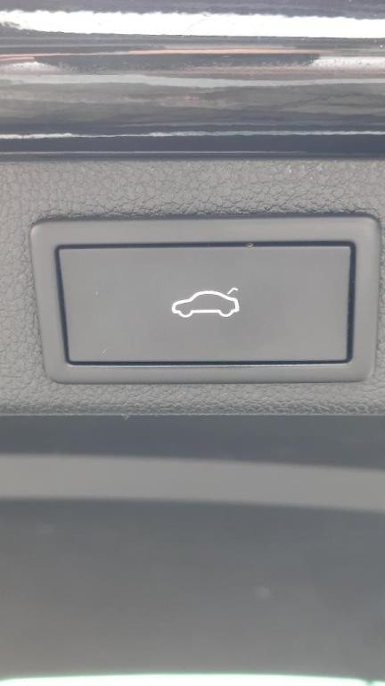 Škoda Superb Combi 2.0 TDI SCR Sportline DSG