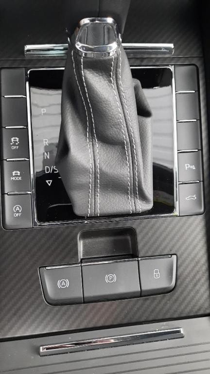 Škoda Superb Combi 2.0 TDI SCR Sportline DSG