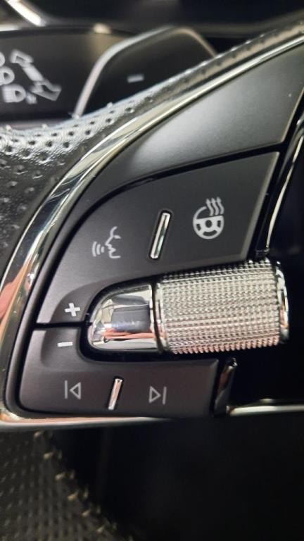 Škoda Superb Combi 2.0 TDI SCR Sportline DSG