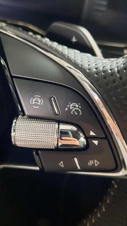 Škoda Superb Combi 2.0 TDI SCR Sportline DSG