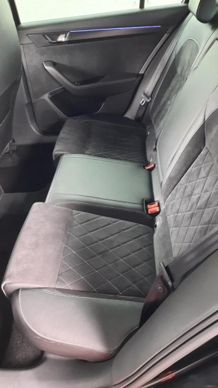 Škoda Superb Combi 2.0 TDI SCR Sportline DSG