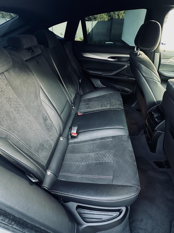 BMW X6 XDrive 40d M Sport Edition A/T