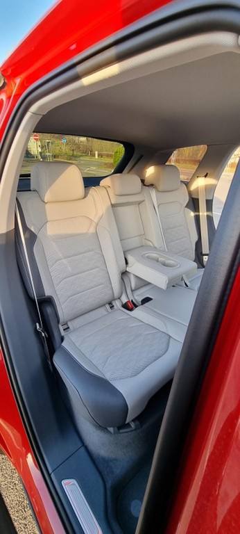 Volkswagen Touareg 3.0 V6 TDI 286k Elegance 4Motion Tiptronic
