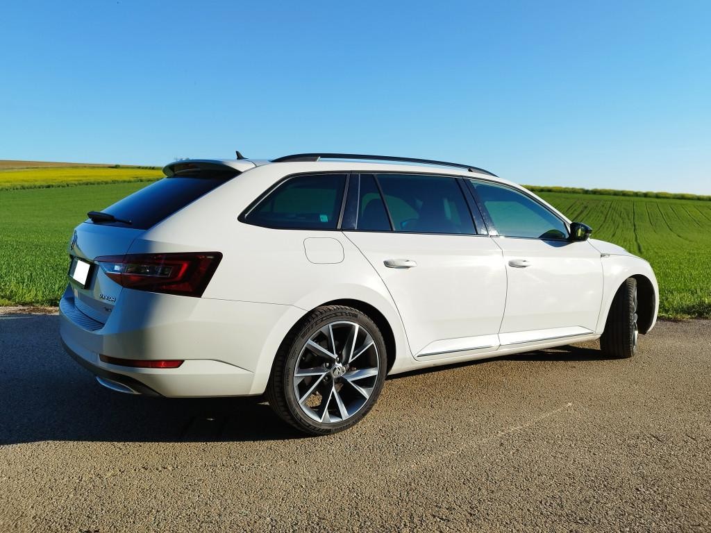 Škoda Superb Combi 2.0 TDI 190k 4x4 Sportline DSG EU6