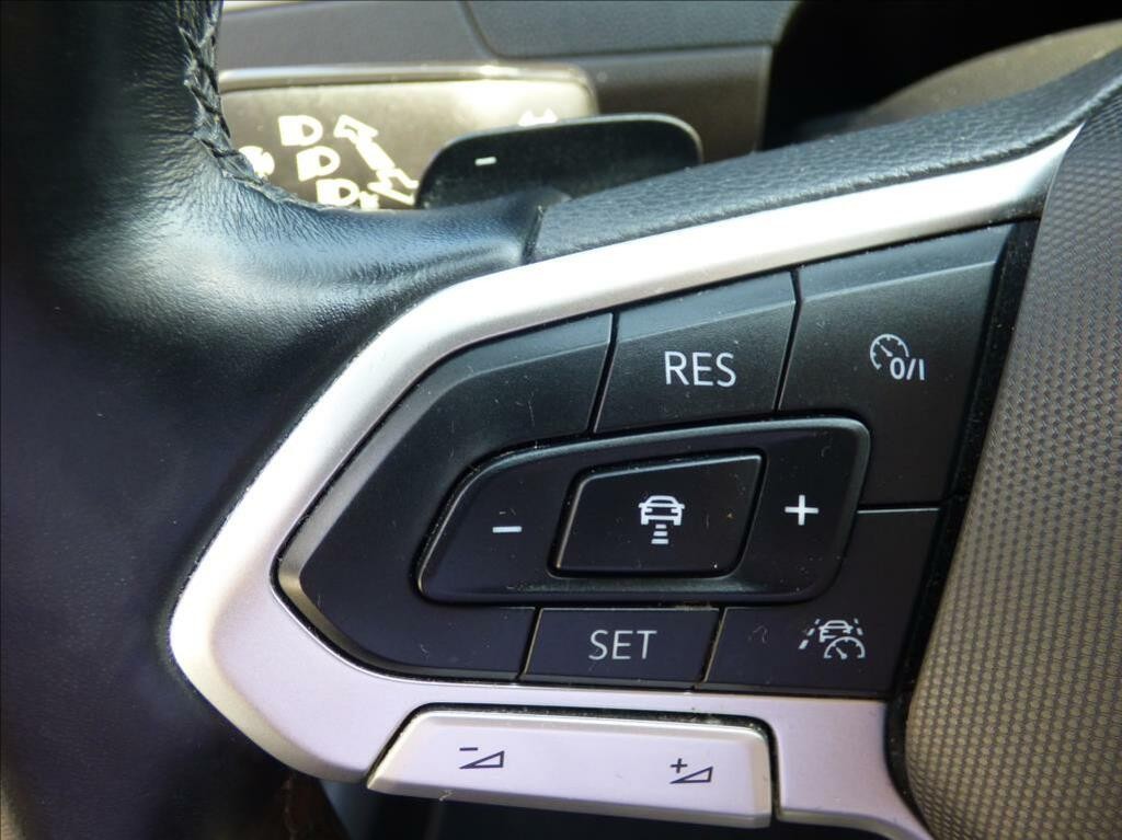 Volkswagen Passat Variant 2, 0 TDI DSG, LED, Navigace, Digi Klima, VW servis  Business