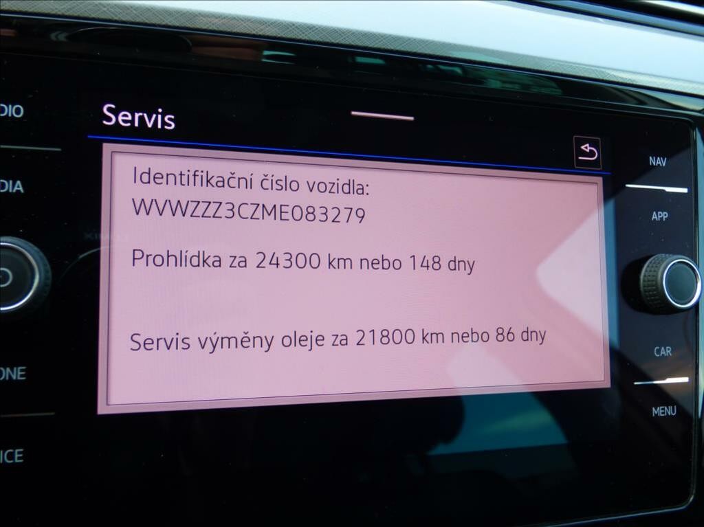 Volkswagen Passat Variant 2, 0 TDI DSG, LED, Navigace, Digi Klima, VW servis  Business