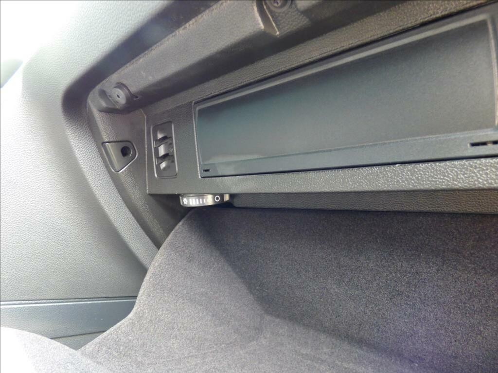 Volkswagen Passat Variant 2, 0 TDI DSG, LED, Navigace, Digi Klima, VW servis  Business