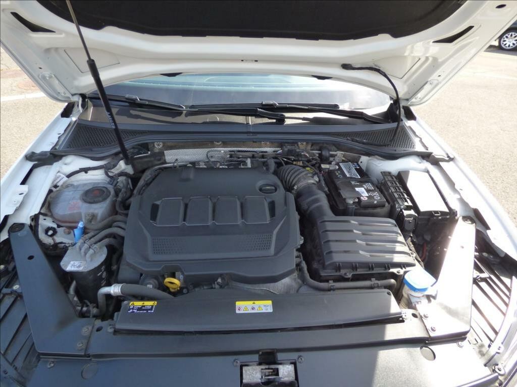 Volkswagen Passat Variant 2, 0 TDI DSG, LED, Navigace, Digi Klima, VW servis  Business