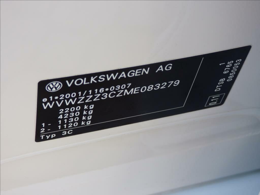 Volkswagen Passat Variant 2, 0 TDI DSG, LED, Navigace, Digi Klima, VW servis  Business