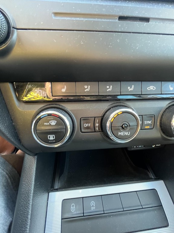 Škoda Octavia Combi 1.6 TDI 110k Ambition