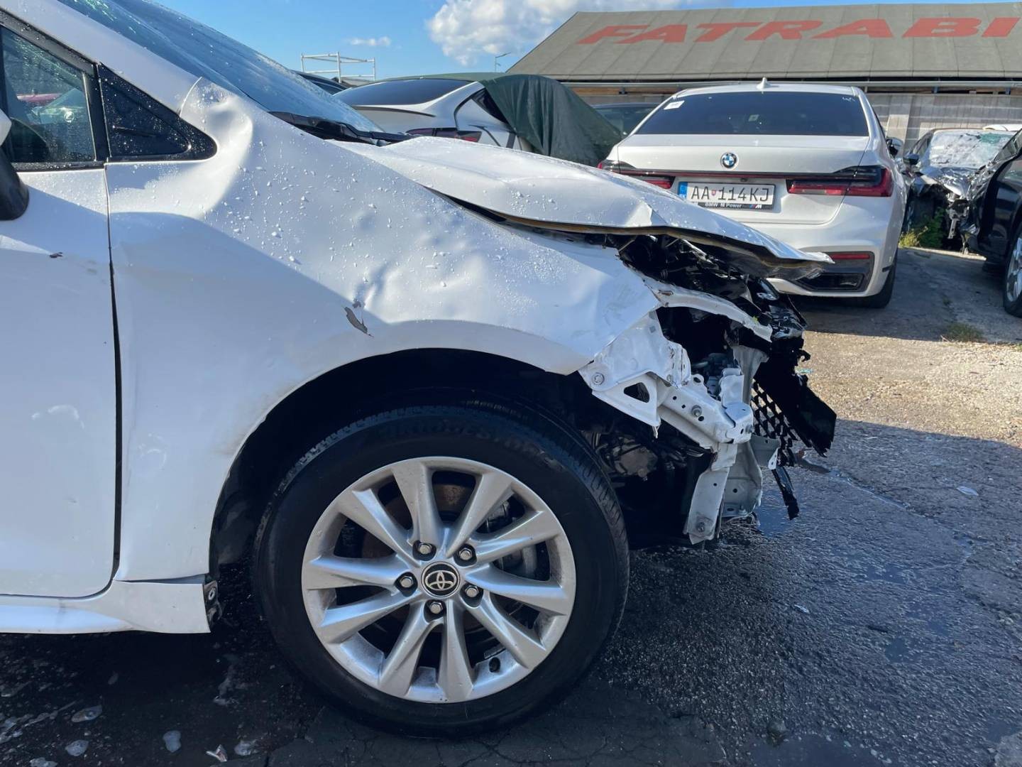 Toyota Corolla Combi 1.8i hybrid 72kw A1